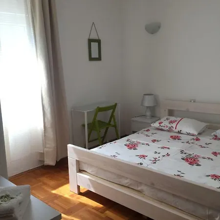 Apartman Suncana Appartamento