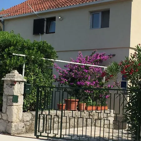 Apartman Suncana Drače