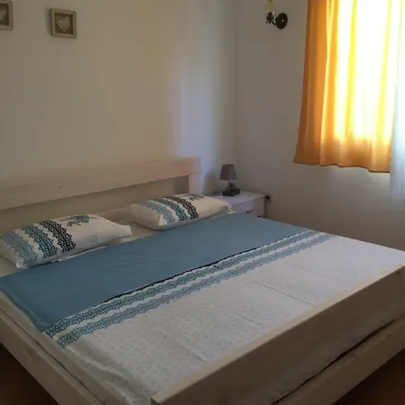 Apartman Suncana Appartamento *